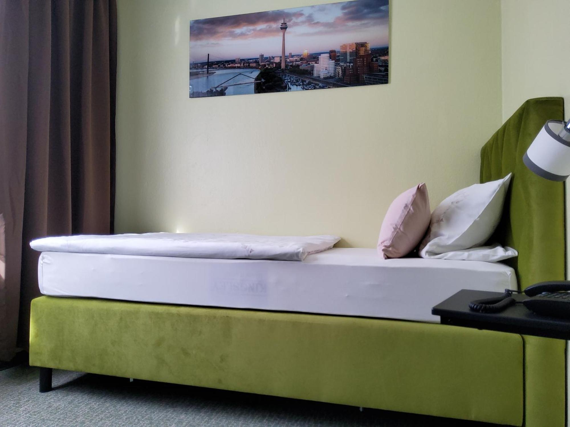 Hotel Schloss 3*